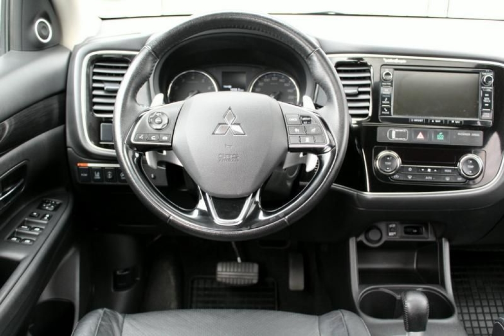 Mitsubishi Outlander 2.0 150KM.Benzyna, INSTYLE,Kupiona w